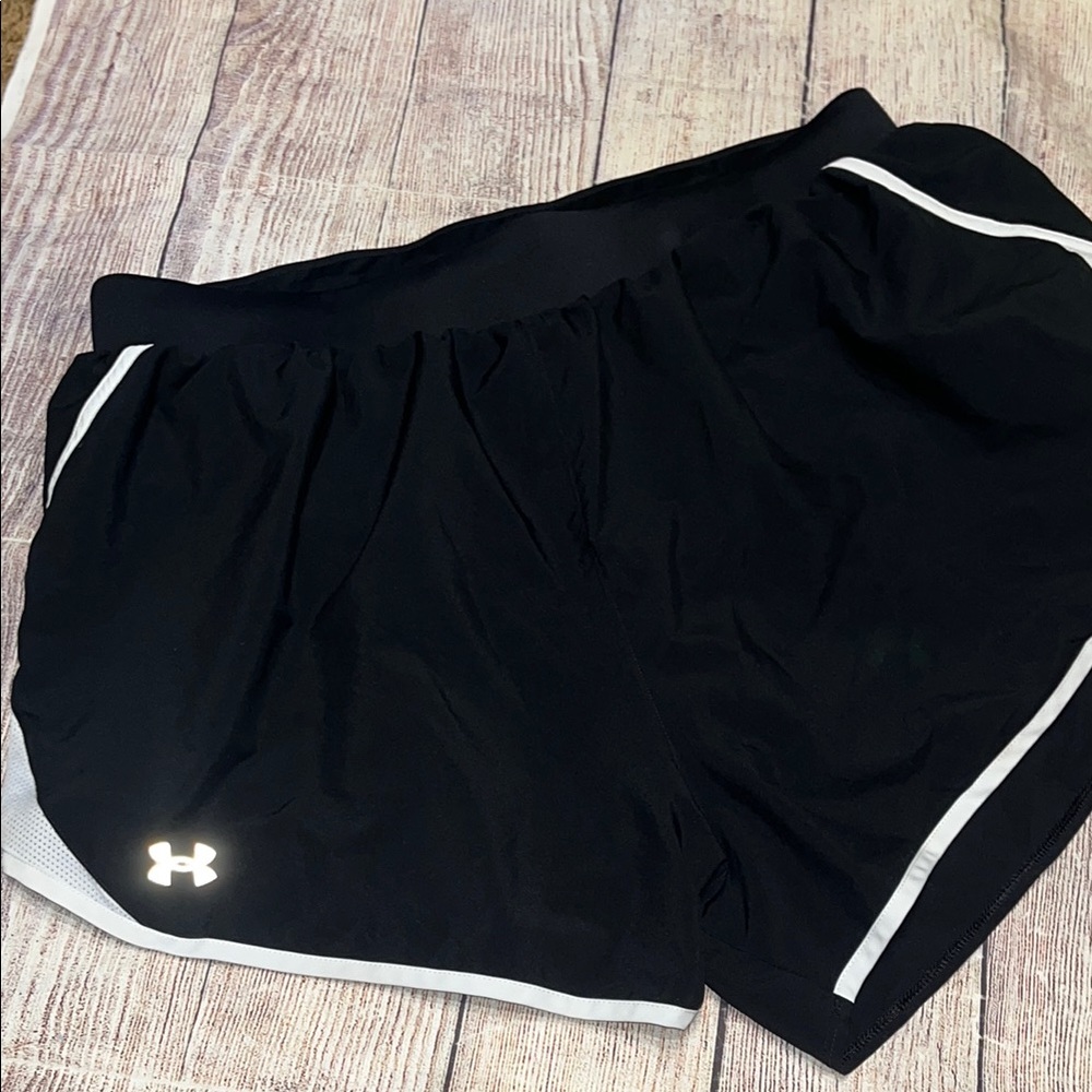 Under Armour Black Athletic Shorts Lightweight Performance Size 2XL Liner
